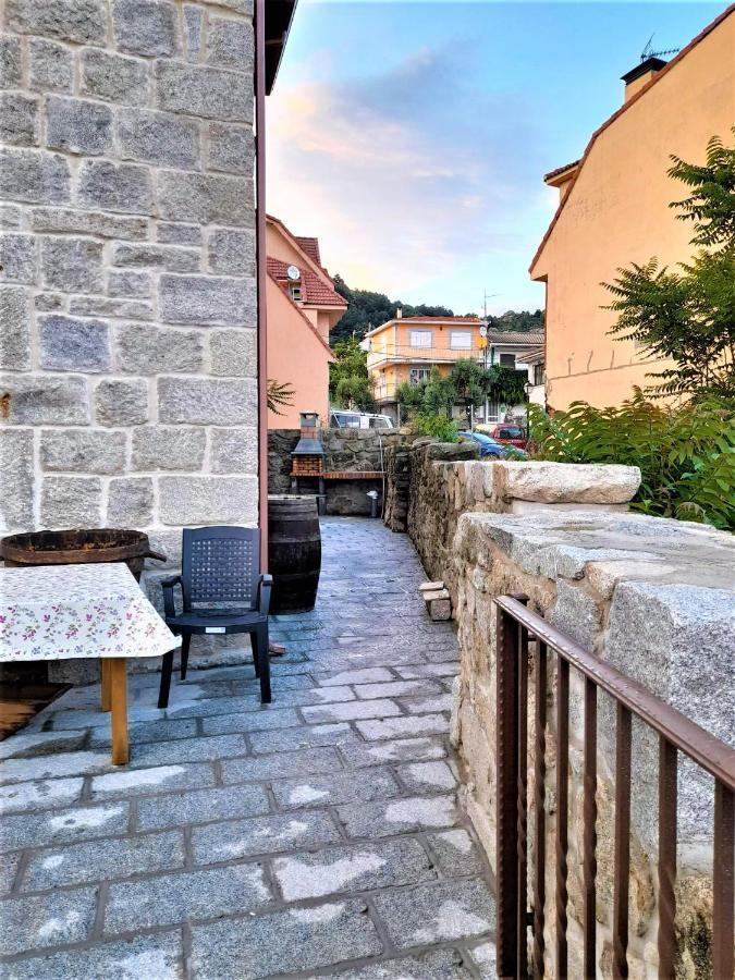 Casa Rural Del Tio Maino Becerril de la Sierra Eksteriør billede